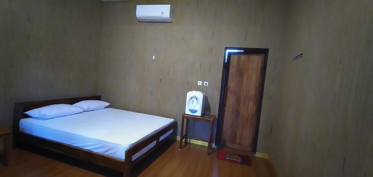 Sunari Beach Resort Selayar Matalalang Exteriör bild